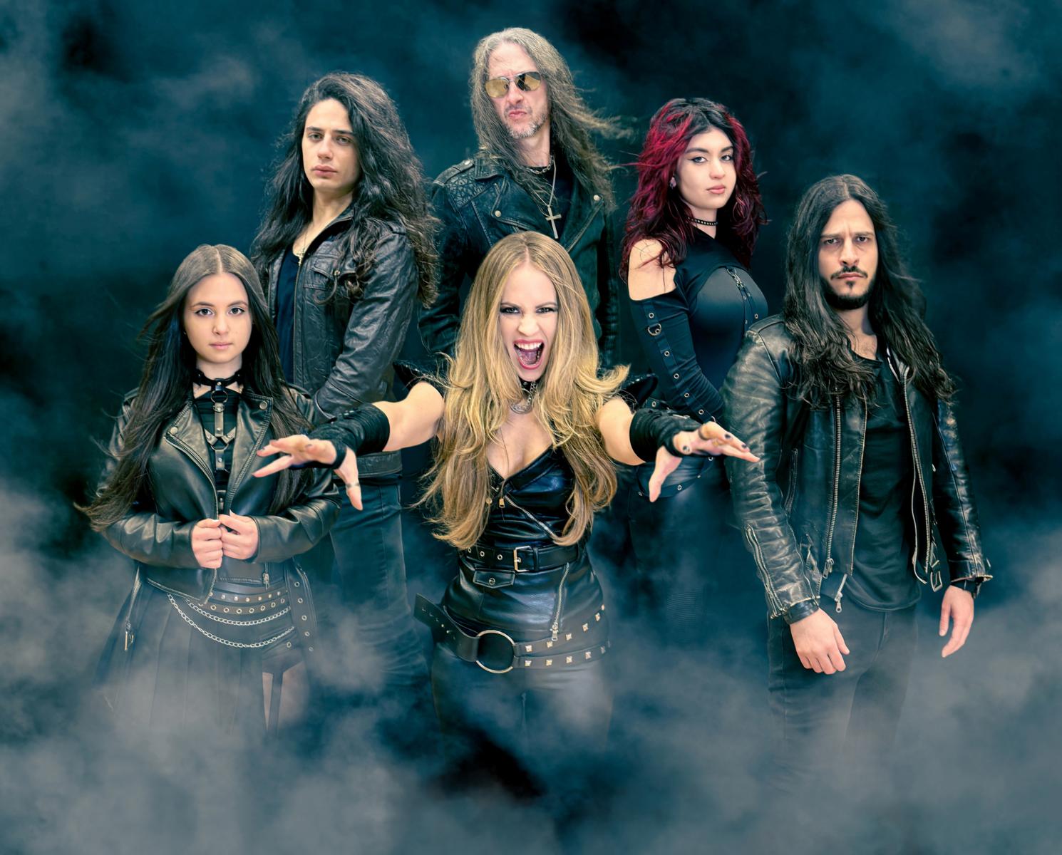 Le groupe de power metal italien FROZEN CROWN dévoile le titre énergique "War Hearts"